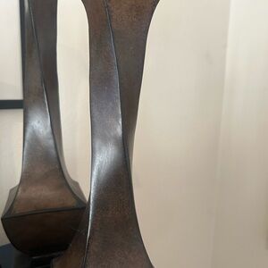 Elegant Brown wooden Sculptural candlesticks